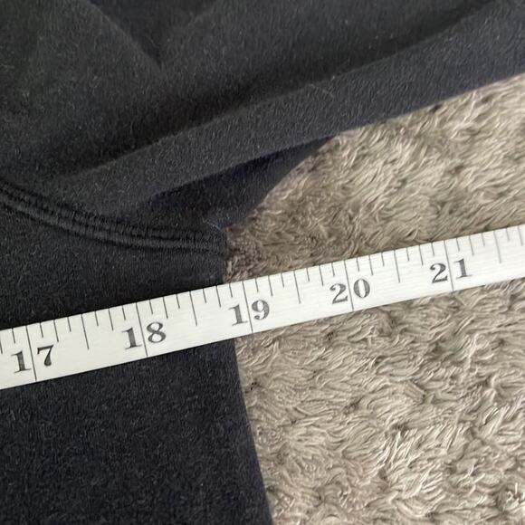 ATHLETA Black Pullover Long Sleeve Hoodless Sweatshirt Top Size Medium - Picture 7 of 8